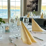 Toft Bryggehotell Üdülőközpont 3*