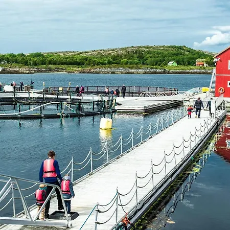 Resort Norsk Havbrukssenter - Rorbuer Bronnoysund