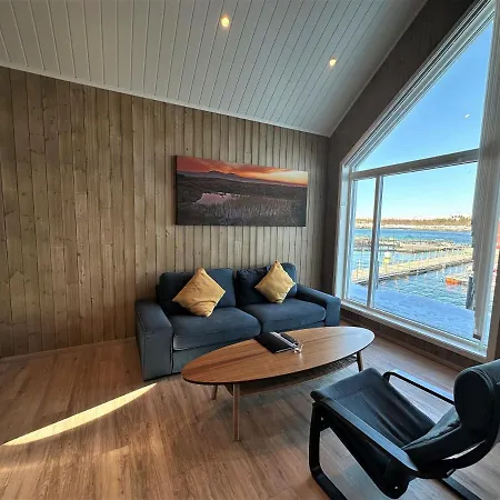 Norsk Havbrukssenter - Rorbuer Resort 3*