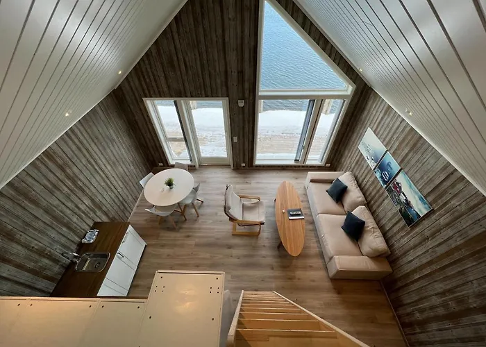 Semesteranläggning (resort) Norsk Havbrukssenter - Rorbuer 3*