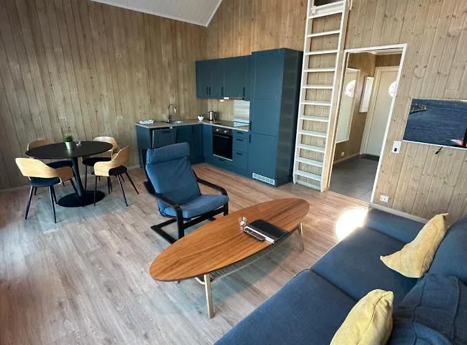 Norsk Havbrukssenter - Rorbuer 3*