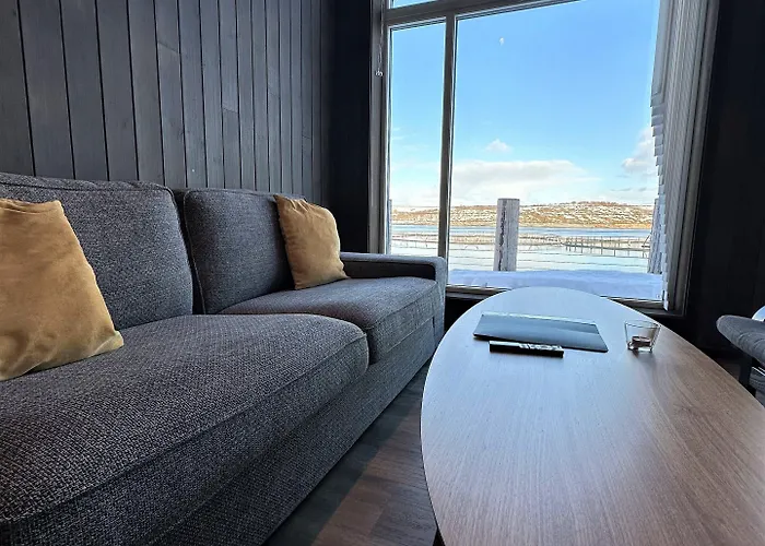 Semesteranläggning (resort) Norsk Havbrukssenter - Rorbuer 3*