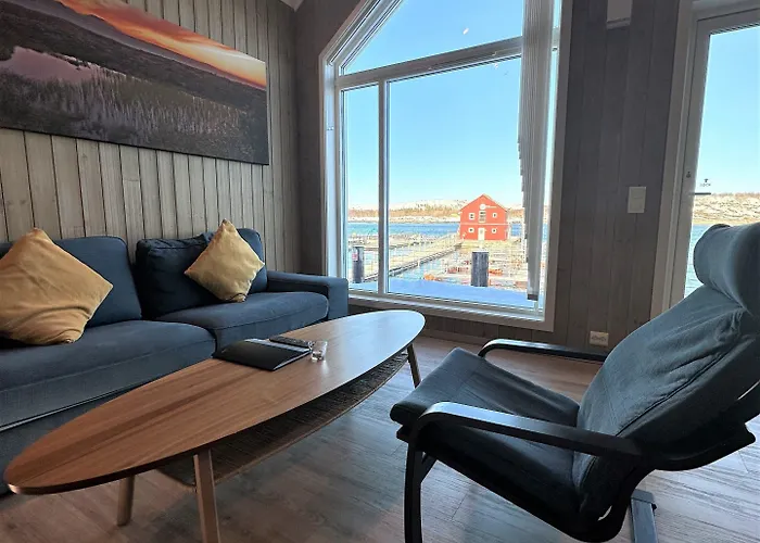 Semesteranläggning (resort) Norsk Havbrukssenter - Rorbuer